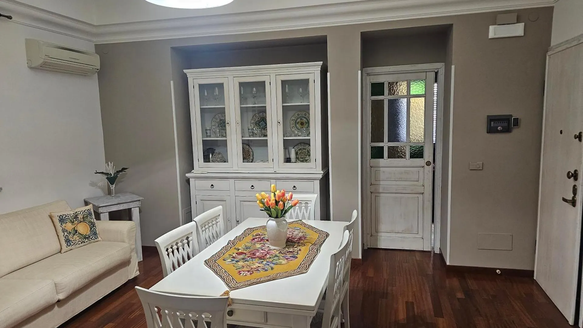 Daire Melikris Home Palermo